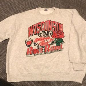 Vintage badgers crew neck
